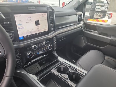 2025 Ford F-350SD Lariat 4WD CREW CAB