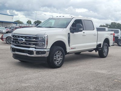 2025 Ford F-350SD Lariat 4WD CREW CAB