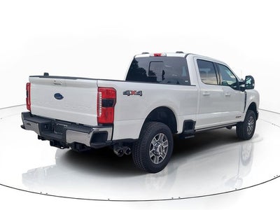 2025 Ford F-350SD Lariat 4WD CREW CAB