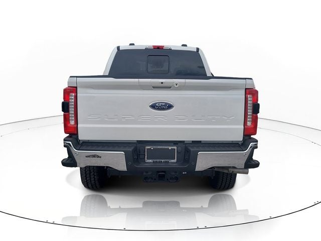 2025 Ford F-350SD Lariat 4WD CREW CAB