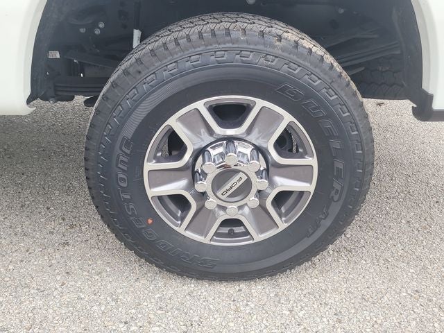 2025 Ford F-350SD Lariat 4WD CREW CAB