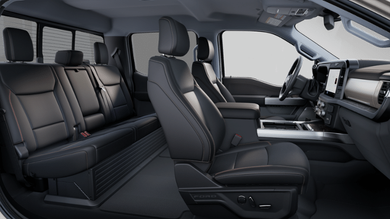 2025 Ford F-350SD Lariat 4WD CREW CAB LIFTED / WHEELS & TIRES