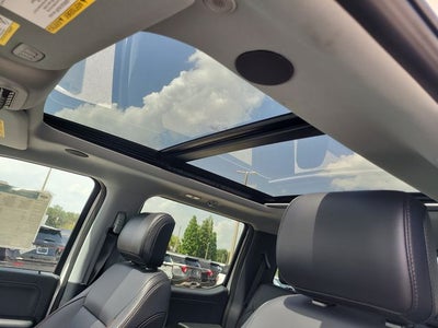 2025 Ford F-350SD Lariat 4WD CREW CAB