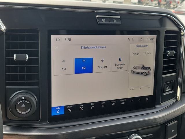 2025 Ford F-350SD Lariat 4WD CREW CAB