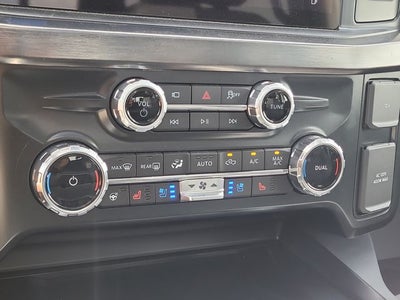2025 Ford F-350SD Lariat 4WD CREW CAB