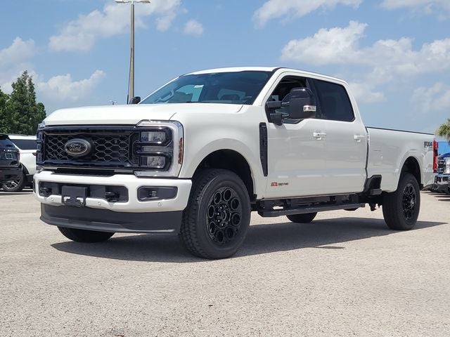 2025 Ford F-350SD Lariat 4WD CREW CAB