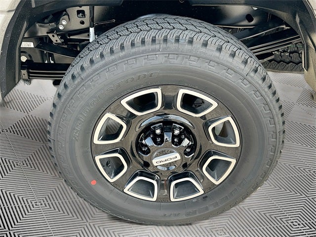 2026 Ford F-350SD Platinum 4WD CREW CAB