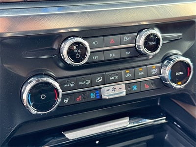 2025 Ford F-350SD King Ranch 4WD CREW CAB