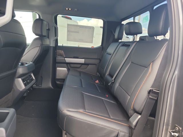 2026 Ford F-350SD Lariat 4WD CREW CAB
