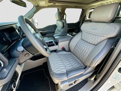 2026 Ford F-350SD Platinum 4WD CREW CAB