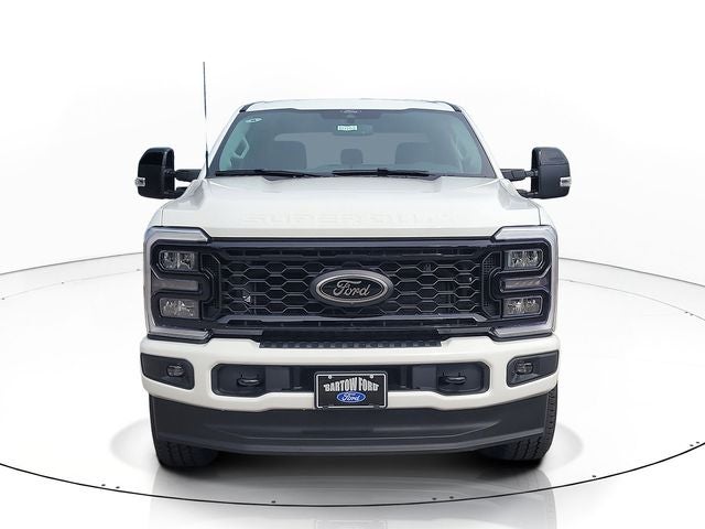 2026 Ford F-350SD Lariat 4WD CREW CAB