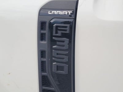 2026 Ford F-350SD Lariat 4WD CREW CAB
