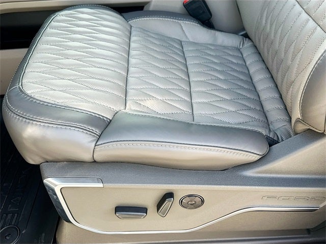 2026 Ford F-350SD Platinum 4WD CREW CAB