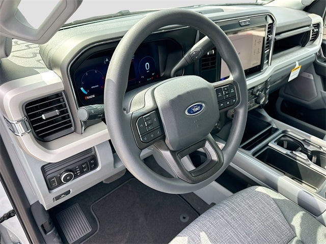 2026 Ford F-350SD XLT 4WD CREW CAB