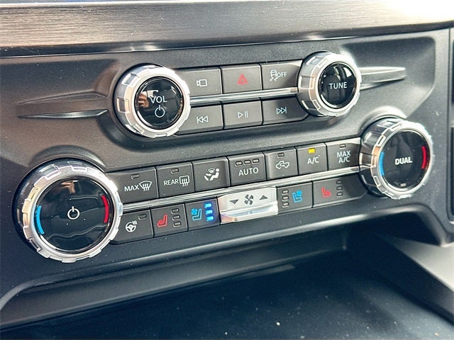 2026 Ford F-350SD Lariat 4WD CREW CAB