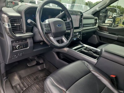 2024 Ford F-350SD Lariat 7.3 V8