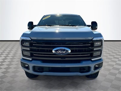 2025 Ford F-350SD Platinum 7.3 V8 TREMOR