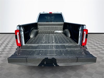 2025 Ford F-350SD Platinum 7.3 V8 TREMOR