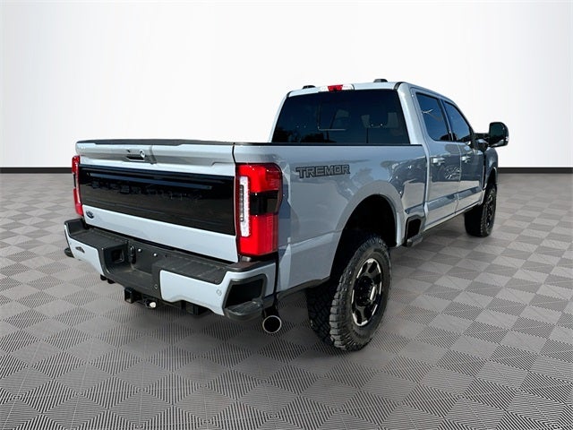 2025 Ford F-350SD Platinum 7.3 V8 TREMOR
