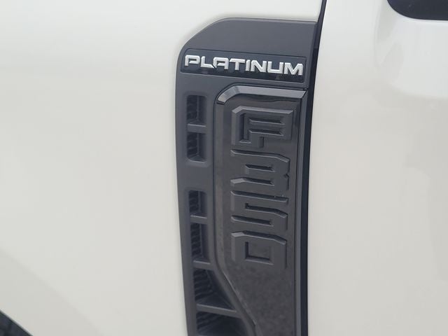 2026 Ford F-350SD Platinum 4WD CREW CAB