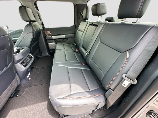 2026 Ford F-350SD Lariat 4WD CREW CAB