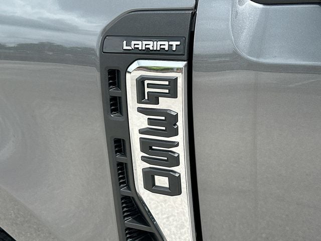 2026 Ford F-350SD Lariat 4WD CREW CAB