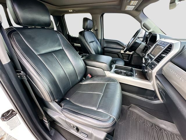 2020 Ford F-350SD Lariat 6.7 DIESEL