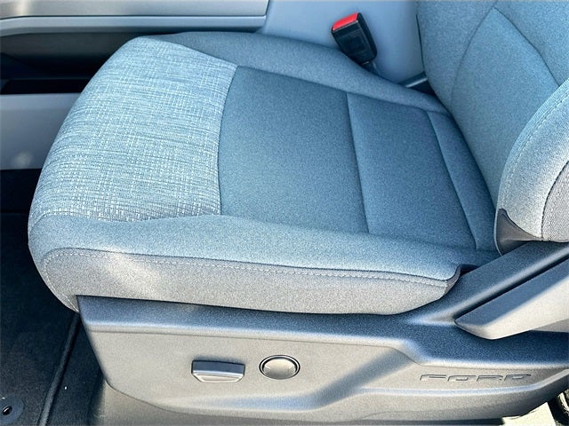 2026 Ford F-350SD XLT 4WD CREW CAB