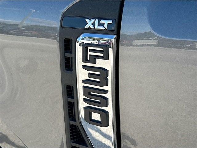 2026 Ford F-350SD XLT 4WD CREW CAB