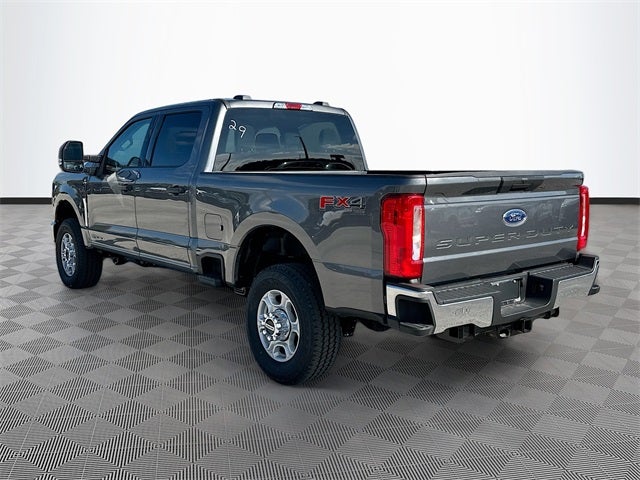 2026 Ford F-350SD XLT 4WD CREW CAB