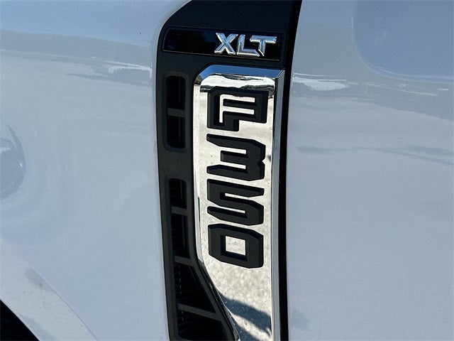 2026 Ford F-350SD XLT 4WD CREW CAB