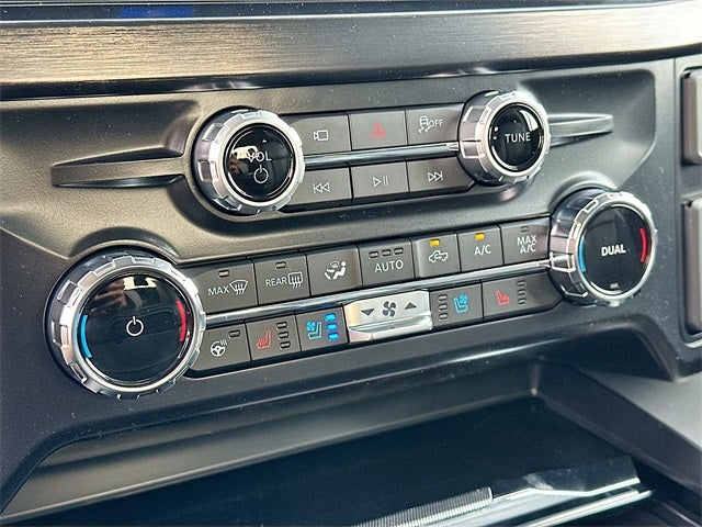 2026 Ford F-350SD Lariat 4WD CREW CAB