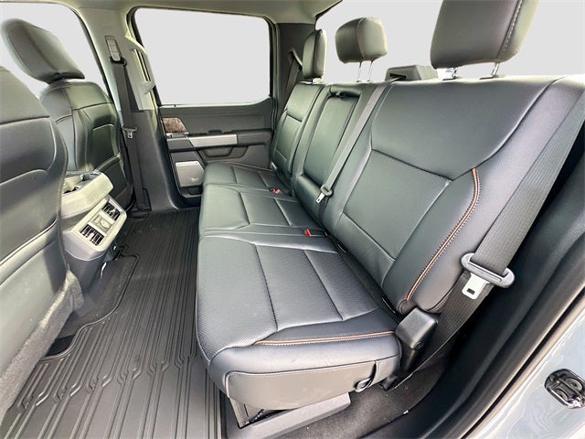 2026 Ford F-350SD Lariat 4WD CREW CAB