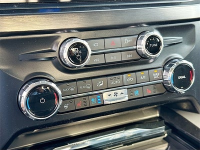 2026 Ford F-350SD Lariat 4WD CREW CAB