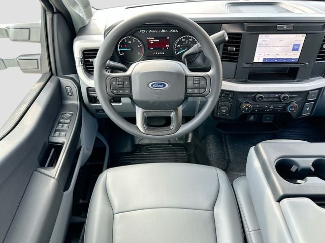 2026 Ford F-350SD XL 4WD CREW CAB
