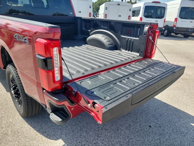 2026 Ford F-350SD Lariat 4WD CREW CAB