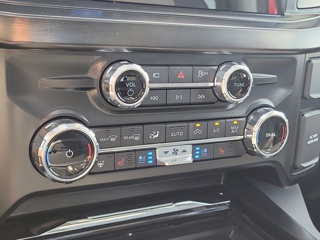 2026 Ford F-350SD Lariat 4WD CREW CAB