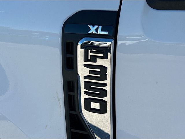 2026 Ford F-350SD XL 4WD CREW CAB