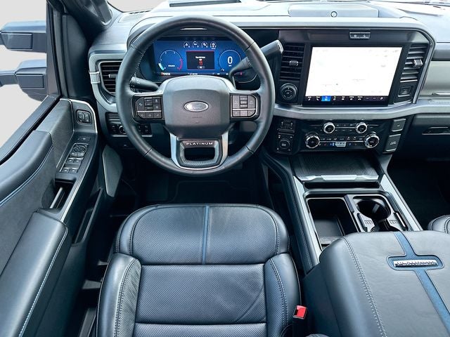 2025 Ford F-350SD Platinum 6.7 DIESEL