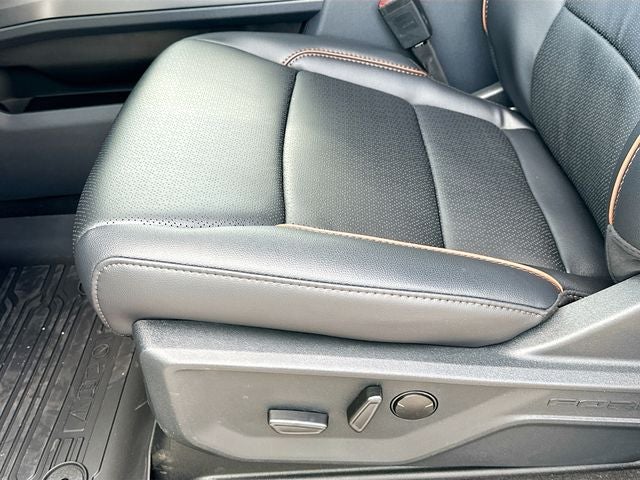 2026 Ford F-350SD Lariat 4WD CREW CAB