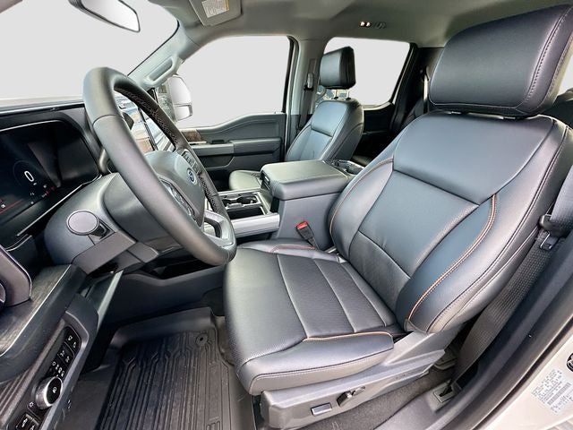 2026 Ford F-350SD Lariat 4WD CREW CAB