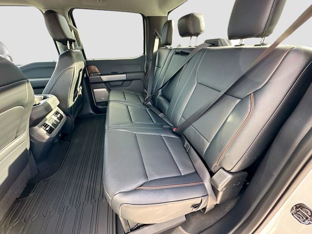 2026 Ford F-350SD Lariat 4WD CREW CAB