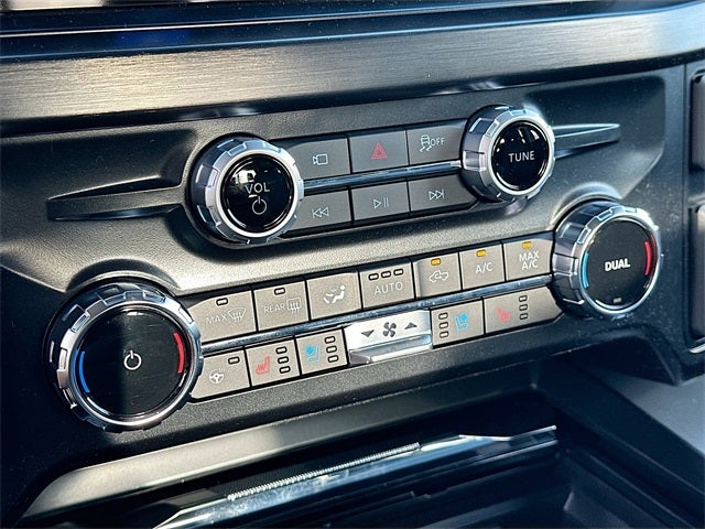 2026 Ford F-350SD Lariat 4WD CREW CAB