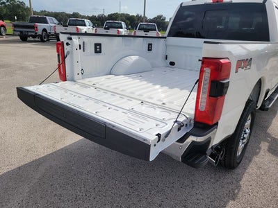 2026 Ford F-350SD Lariat 4WD CREW CAB