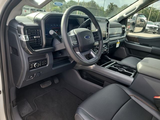 2026 Ford F-350SD Lariat 4WD CREW CAB