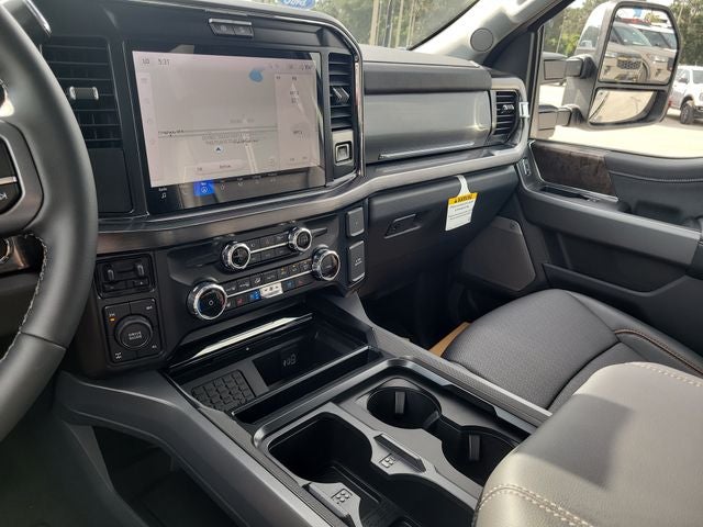 2026 Ford F-350SD Lariat 4WD CREW CAB