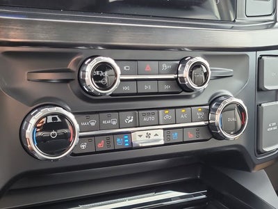 2026 Ford F-350SD Lariat 4WD CREW CAB