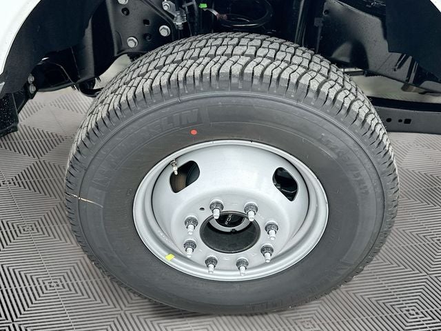 2026 Ford F-350SD XL DRW 4WD CREW CAB