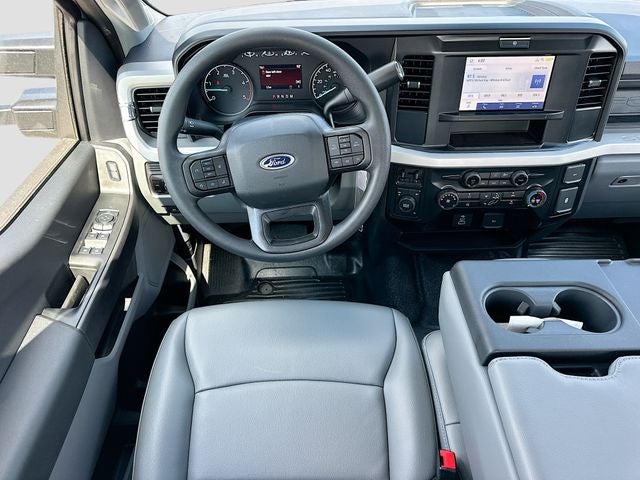 2026 Ford F-350SD XL DRW 4WD CREW CAB
