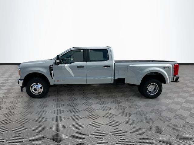 2026 Ford F-350SD XL DRW 4WD CREW CAB